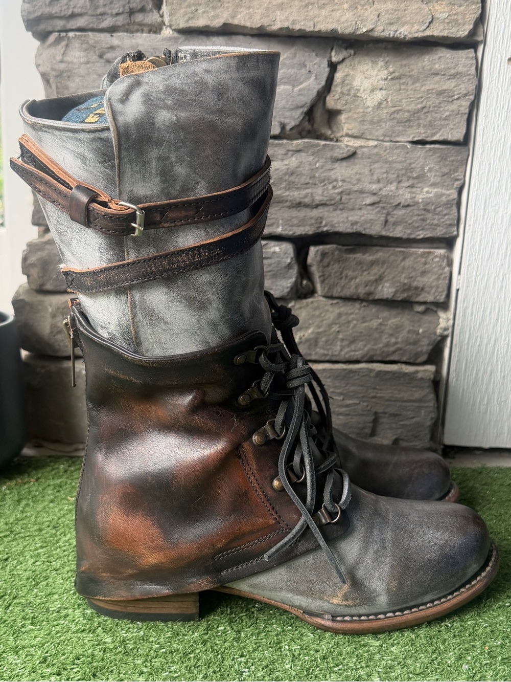 New!! Freebird by Steven Ravi Combat Ice Gray Distressed Leather Women’s Boots - Picture 3 of 11